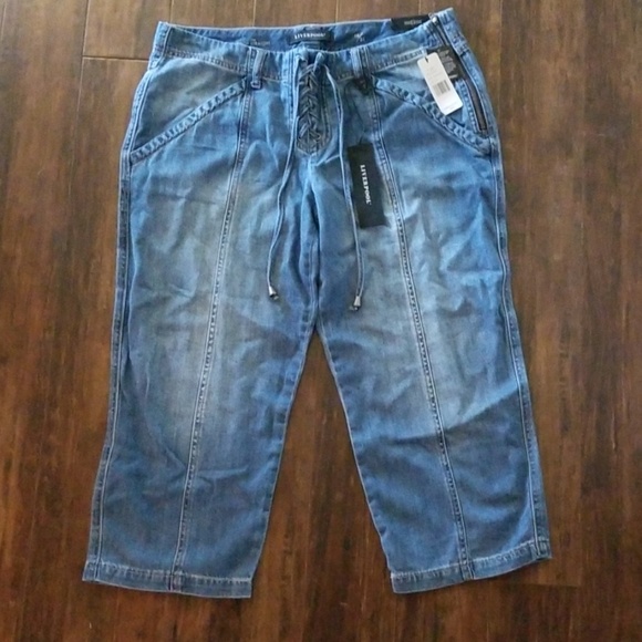 Cropped lightweight jeans - Picture 1 of 4